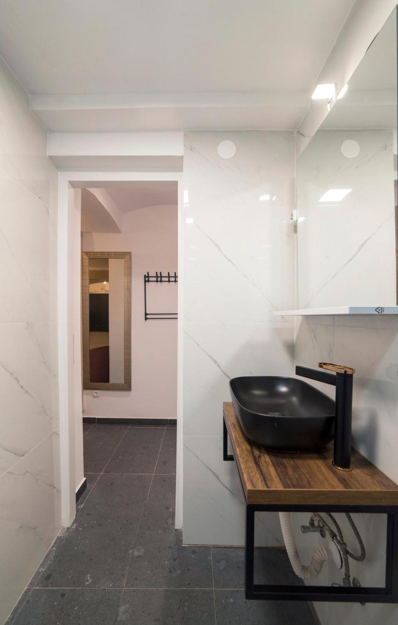 זאגרב Manuela Varsavska Studio Apartments מראה חיצוני תמונה